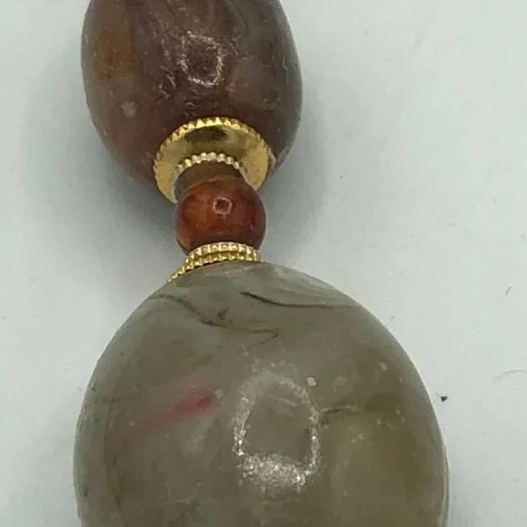 Vintage Plastic Large Beads long Strand Necklace signed Hong Kong - Picture 6 of 9